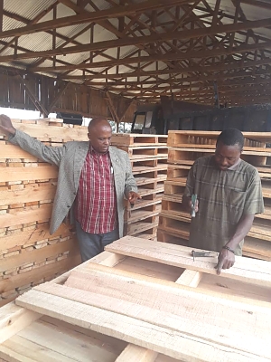 Carpentry_Factory_for_Young_People_01