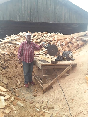 Carpentry_Factory_for_Young_People_03