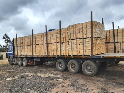 pine_pallet_wood_from_the_Mufindi_wood_plantation_and_industries_ltd_company_packed_in_a_car_to_be_taken_to_the_port_to_be_shipped_abroad